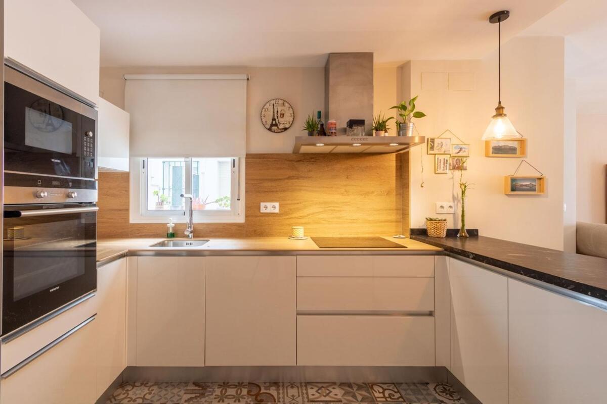 Apartamento Pages By Valcambre *