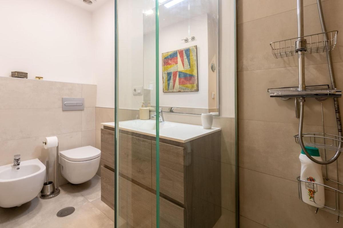 Pages By Valcambre Apartamento