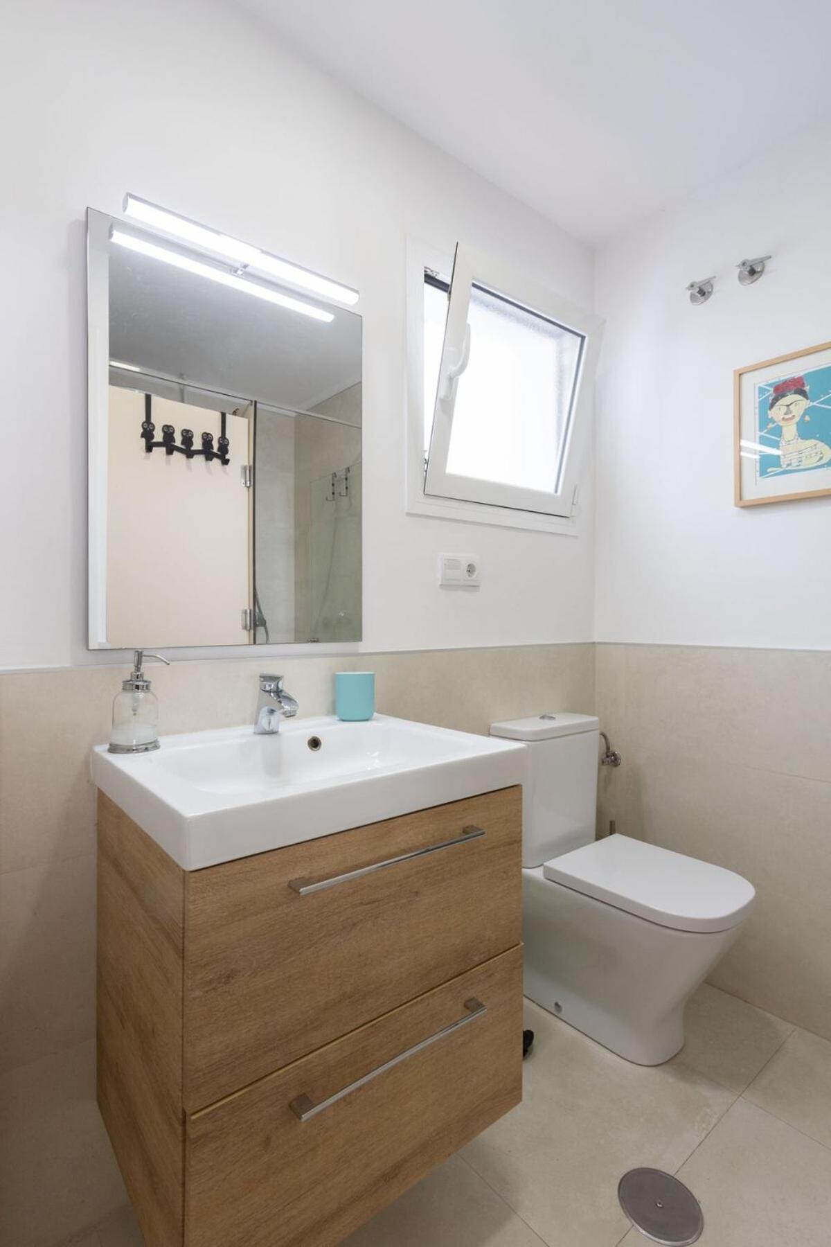 Pages By Valcambre Apartamento